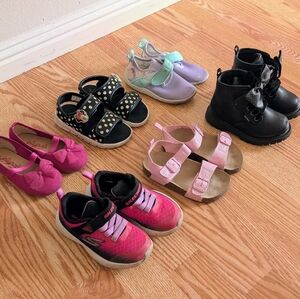 Bundle of 6 Pairs Girls Kids Shoes (Almost New & Used) Size 7